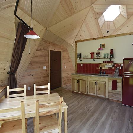 Vila Natahala Glamping Red Dome #23 Topton Exteriér fotografie