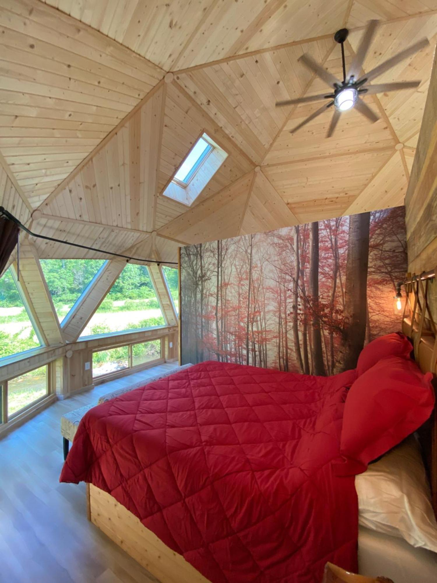 Vila Natahala Glamping Red Dome #23 Topton Exteriér fotografie