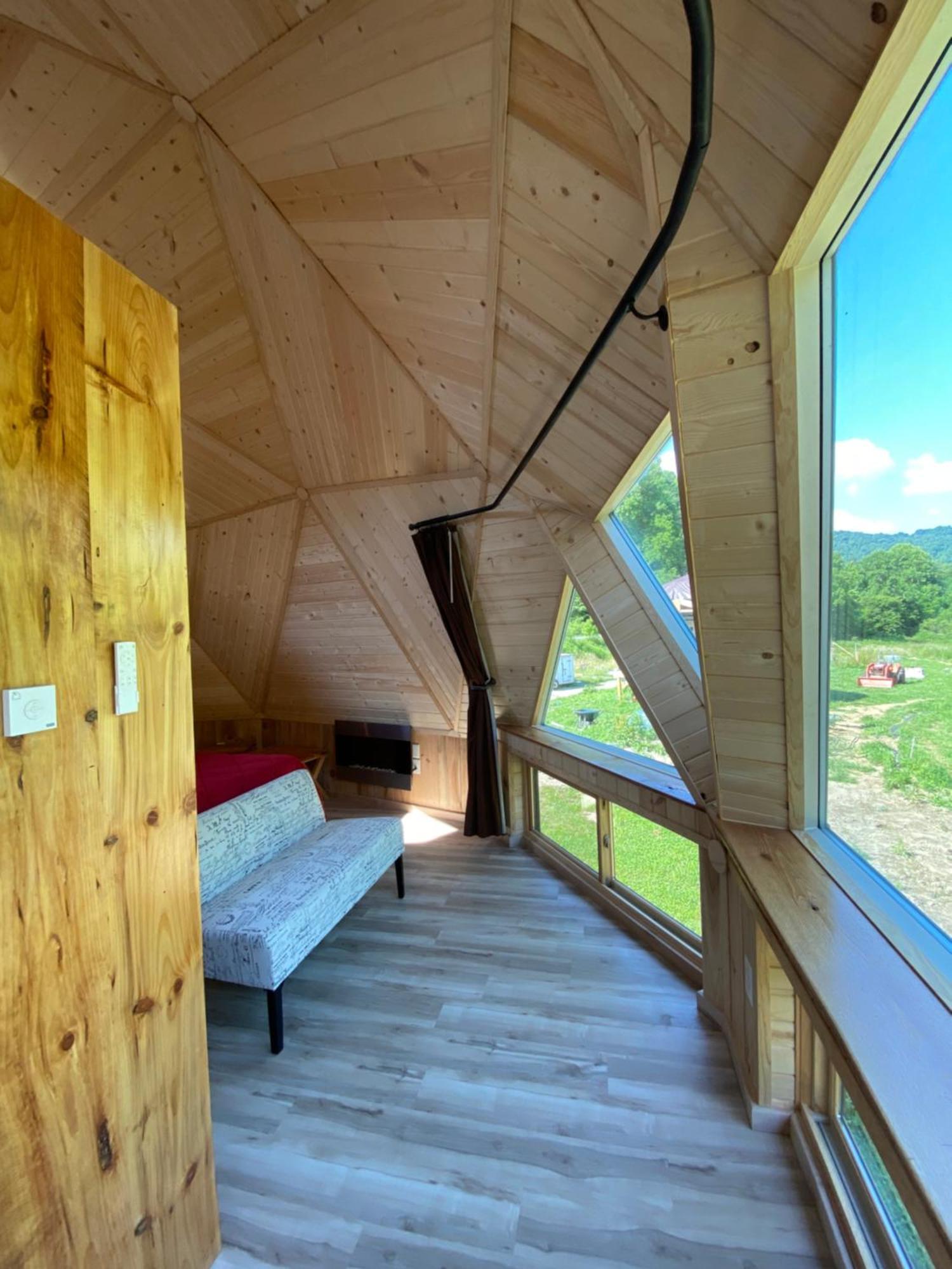 Vila Natahala Glamping Red Dome #23 Topton Exteriér fotografie