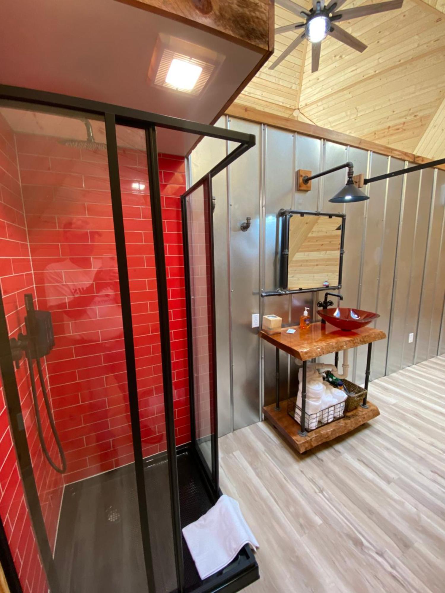 Vila Natahala Glamping Red Dome #23 Topton Exteriér fotografie